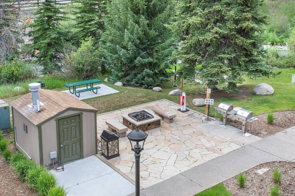 Photo of Others in Highland Meadows
