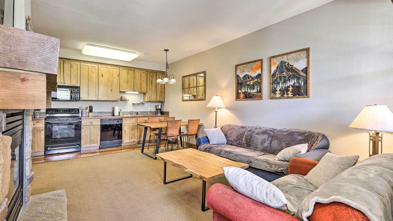 Photo of Livingroom in Granby