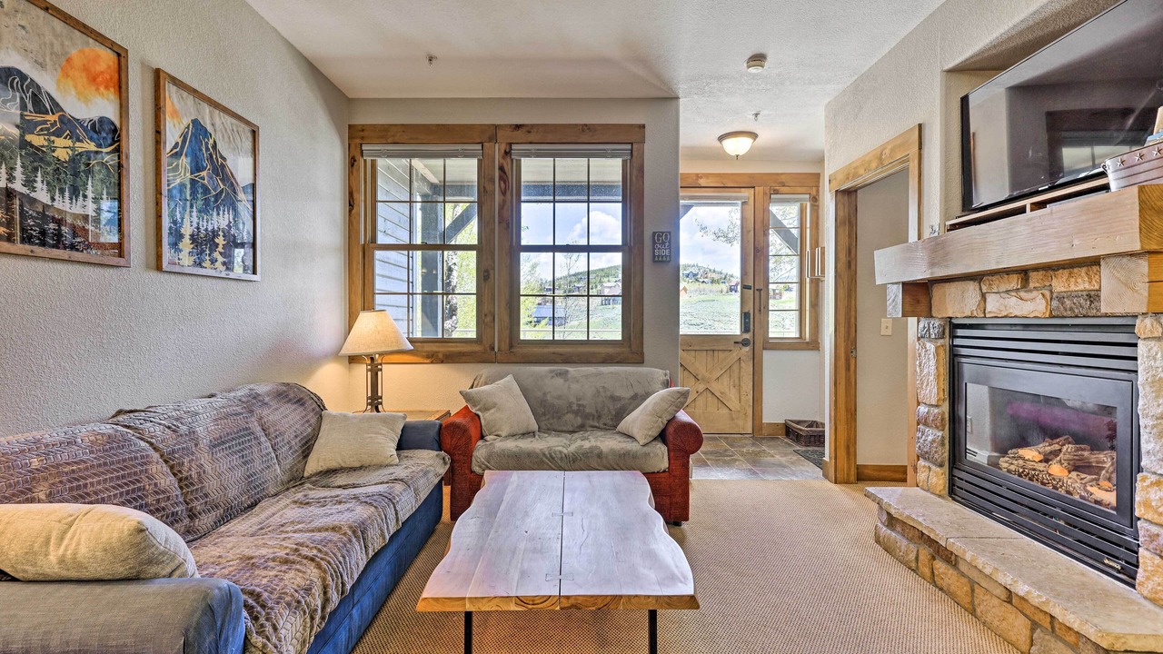 Photo of Livingroom in Granby