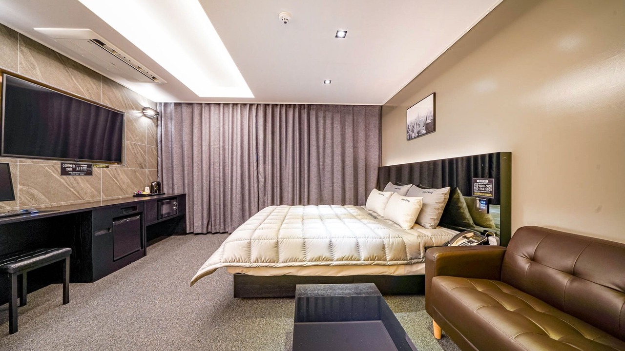 Photo of Bedroom in Ulsan