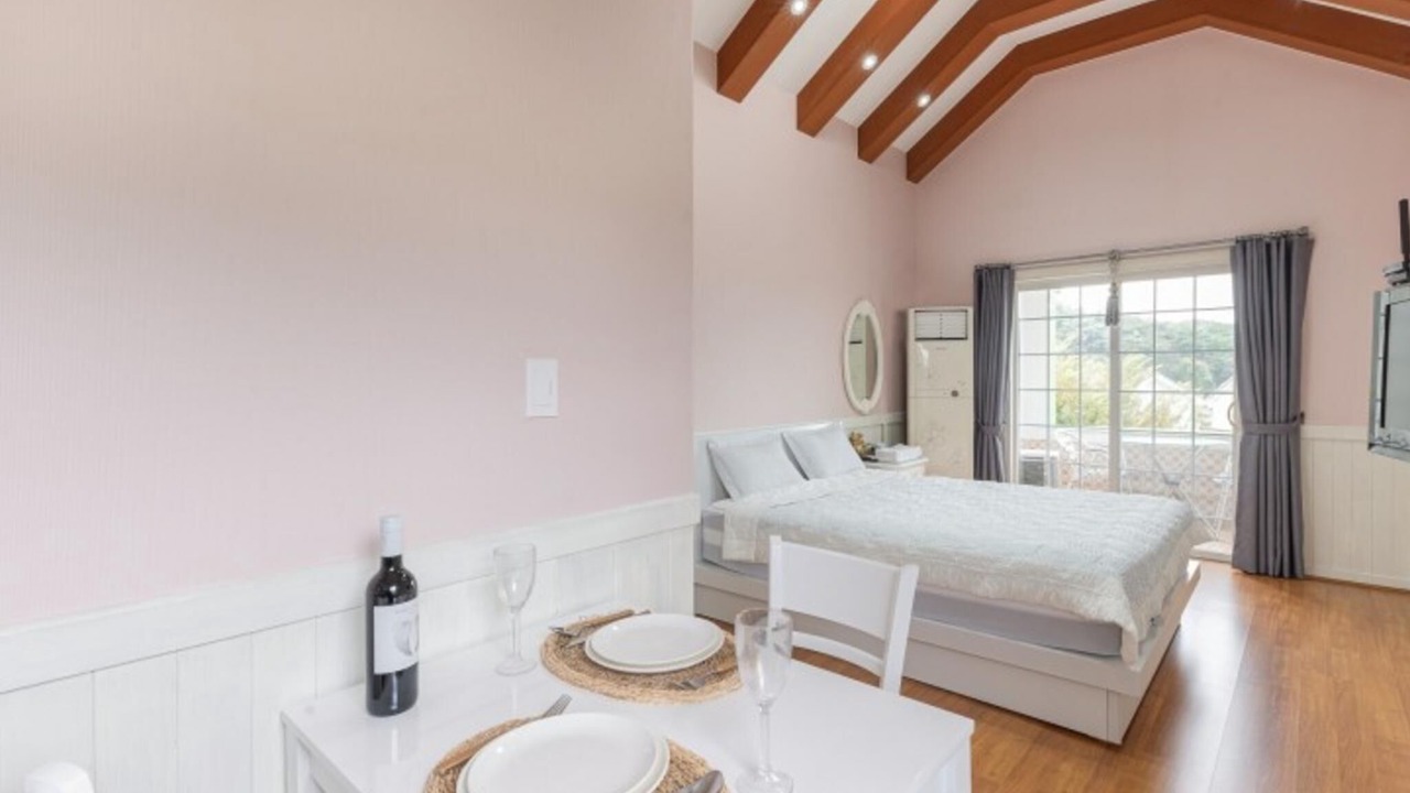 Photo of Bedroom in Taean