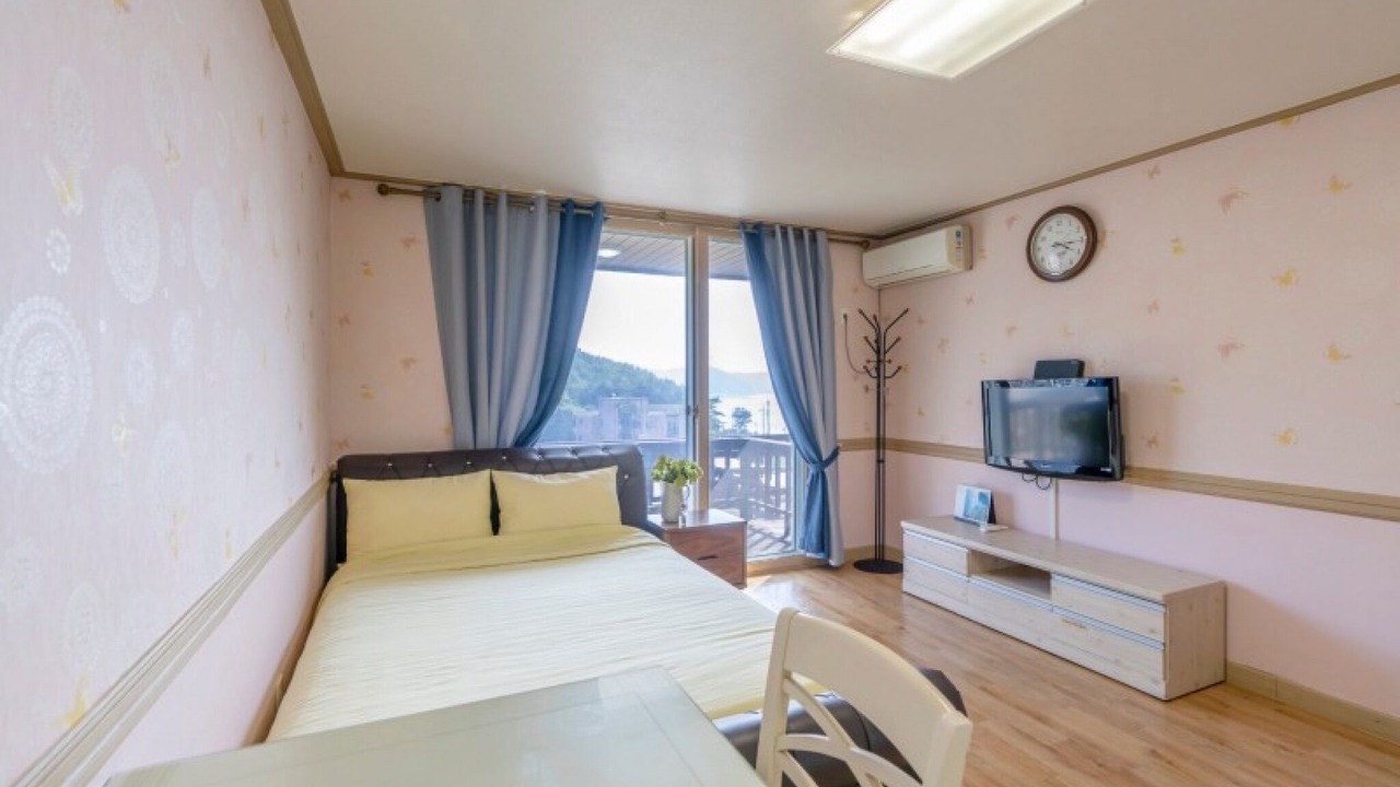Photo of Bedroom in Yeongheung