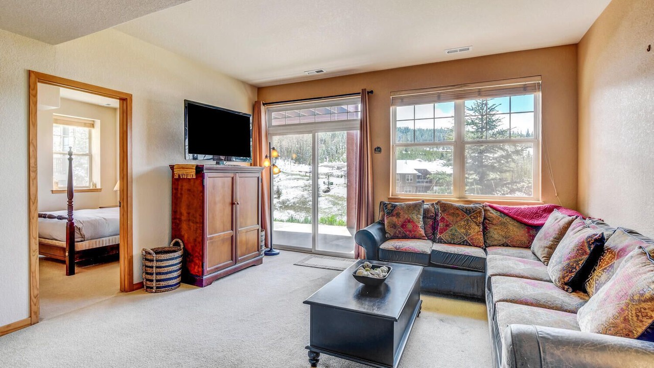 Photo of Livingroom in Rendezvous