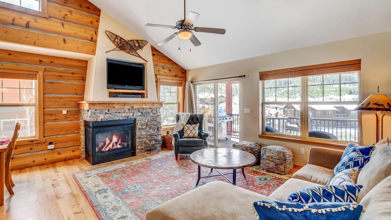 Photo of Livingroom in Rendezvous