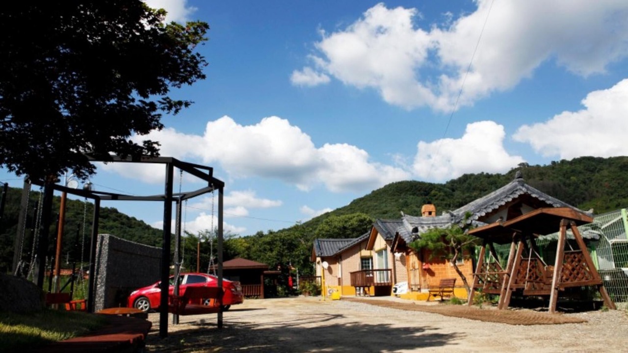 Photo of Others in Seojong