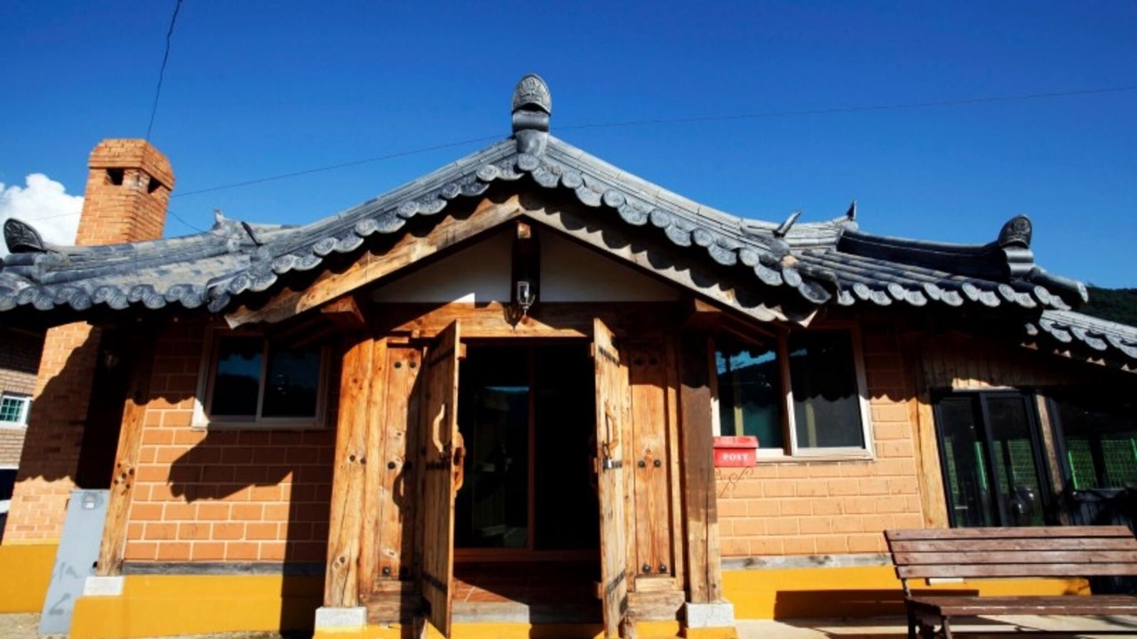 Photo of Bedroom in Seojong