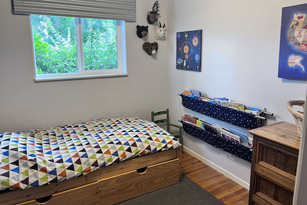 Photo of Bedroom in Broomfield