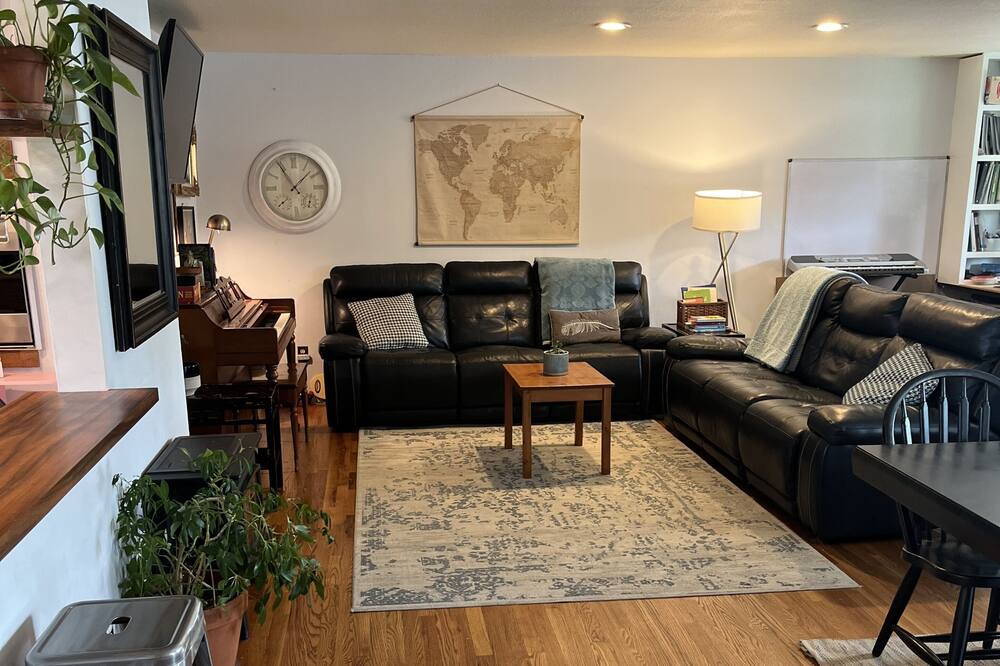 Photo of Livingroom in Broomfield