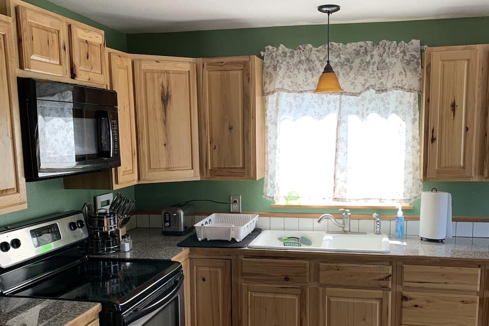 Photo of Kitchen in Victor