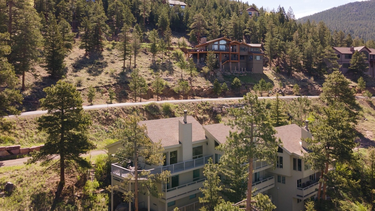 Photo of Outdoor in Windcliff Estates