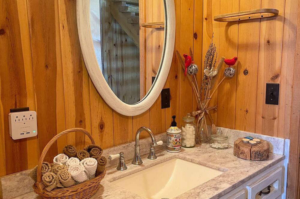 Photo of Bathroom in Game Creek