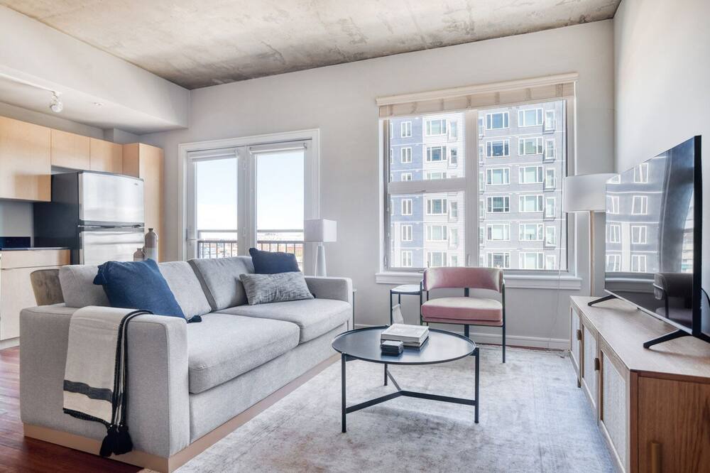 Photo of Livingroom in Ballpark