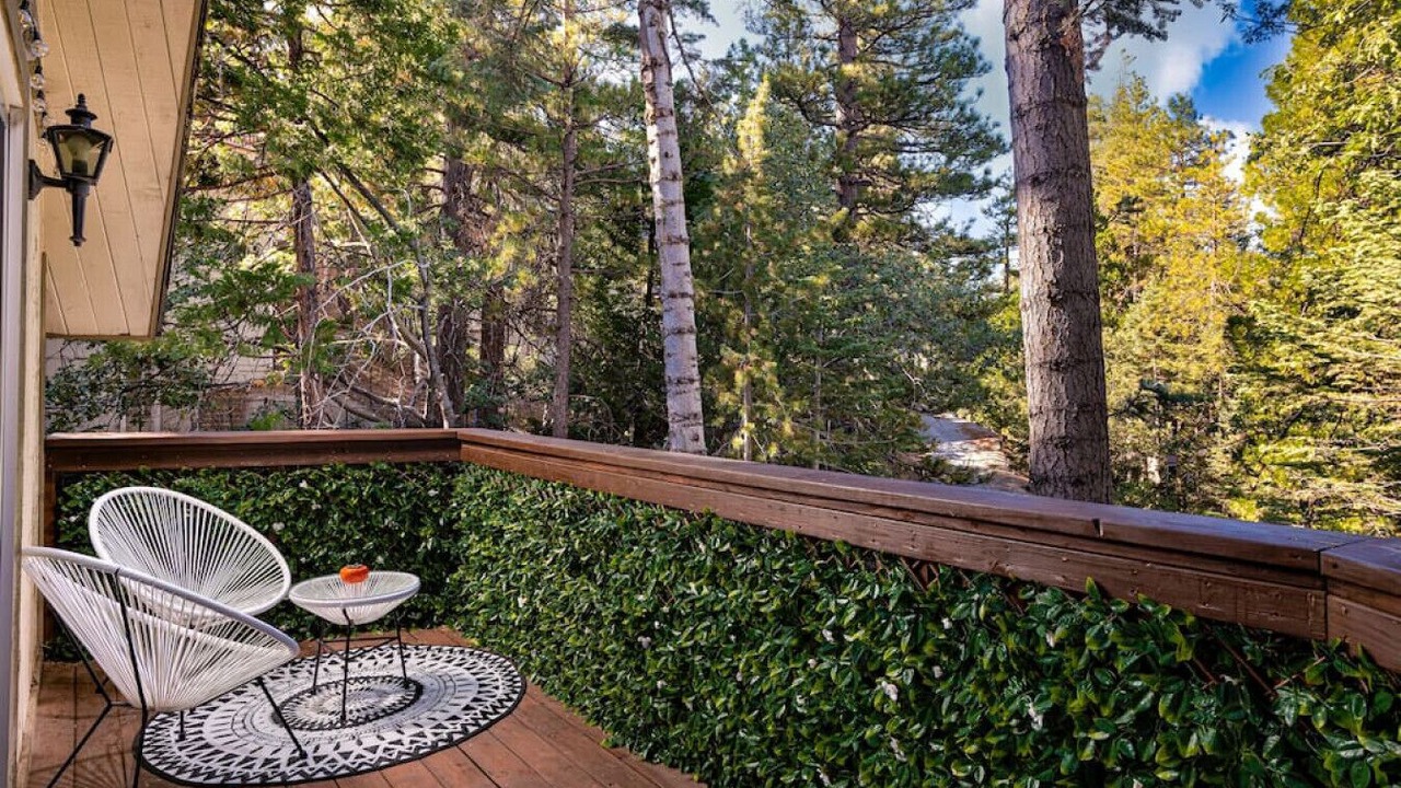 Photo of Outdoor in Lake Arrowhead