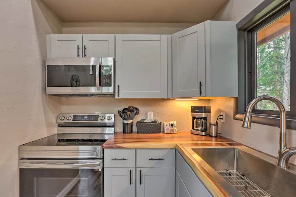 Photo of Kitchen in Saint Mary's