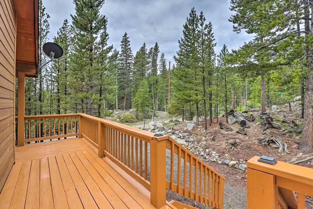 Photo of Outdoor in Saint Mary's