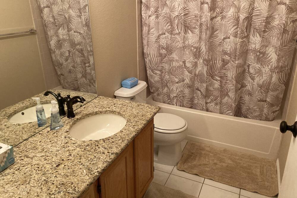 Photo of Bathroom in Security-Widefield