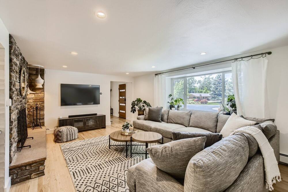 Photo of Livingroom in Applewood West