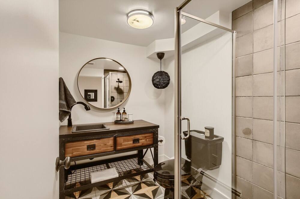 Photo of Bedroom in Applewood West
