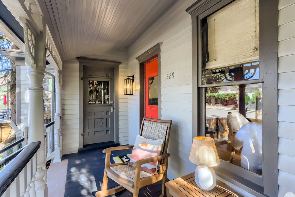 Photo of Patio Balcony in Lyons