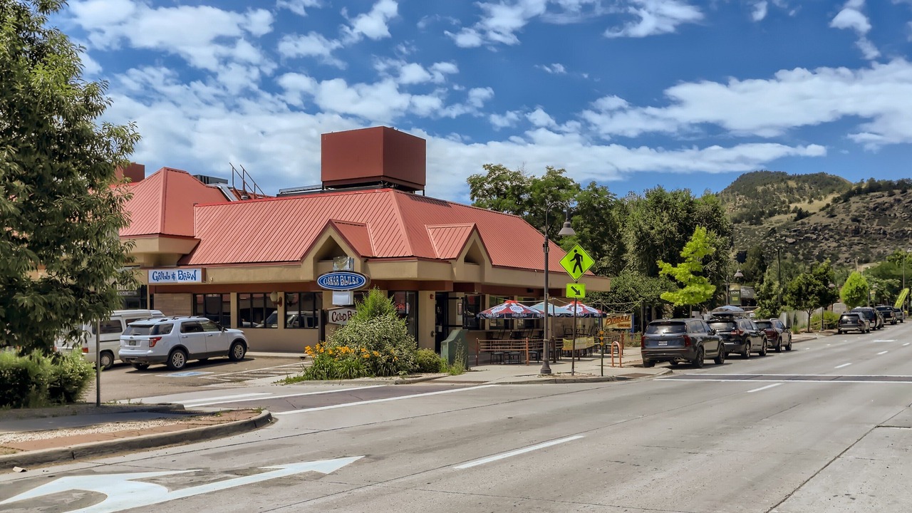 Photo of Outdoor in Lyons