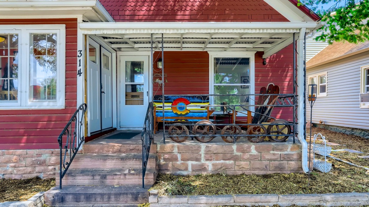 Photo of Outdoor in Lyons