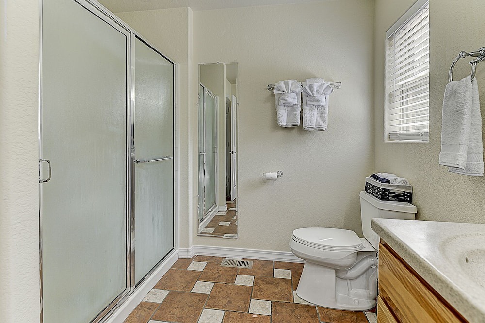 Photo of Bathroom in Woodland Park