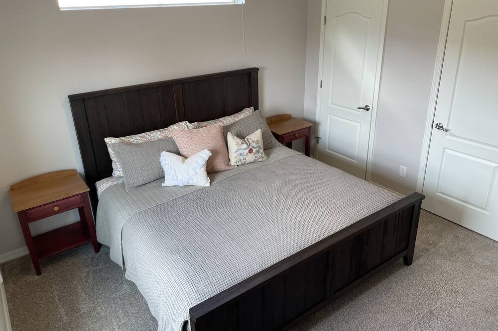 Photo of Bedroom in Jefferson