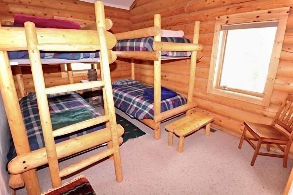 Photo of Bedroom in Grand Country Estates