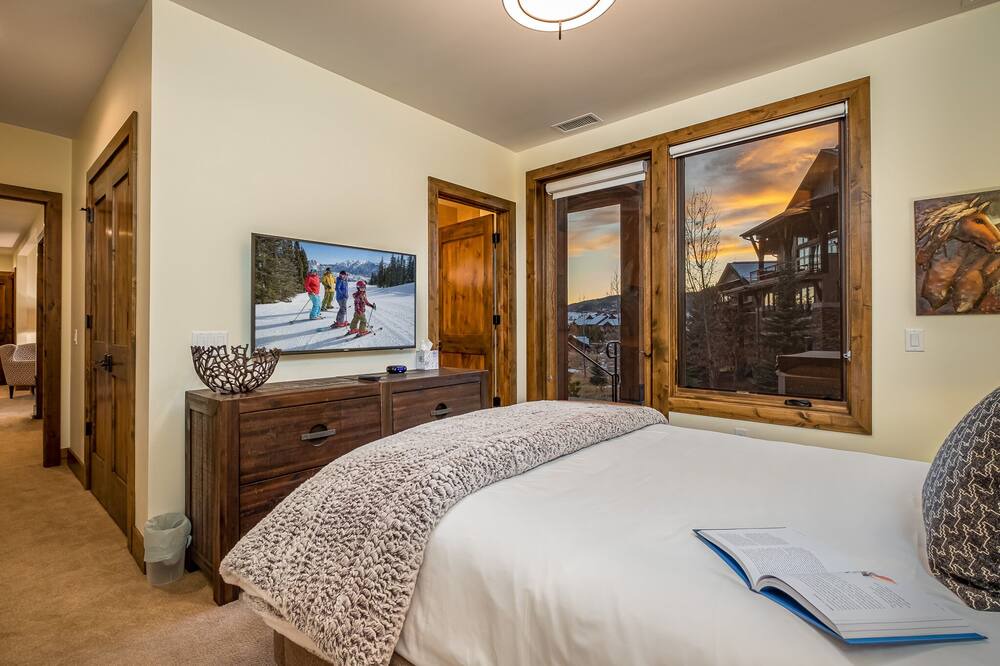 Photo of Bedroom in Steamboat Springs