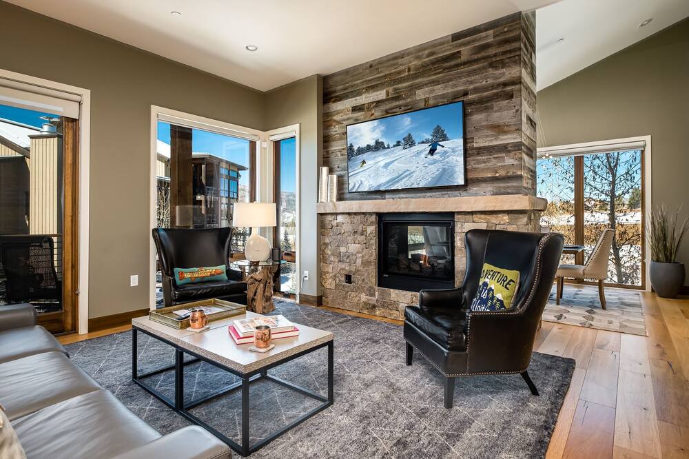 Photo of Livingroom in Steamboat Springs