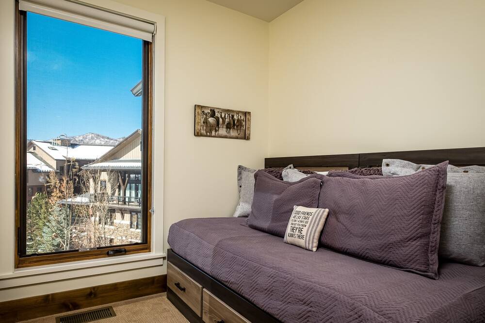 Photo of Livingroom in Steamboat Springs