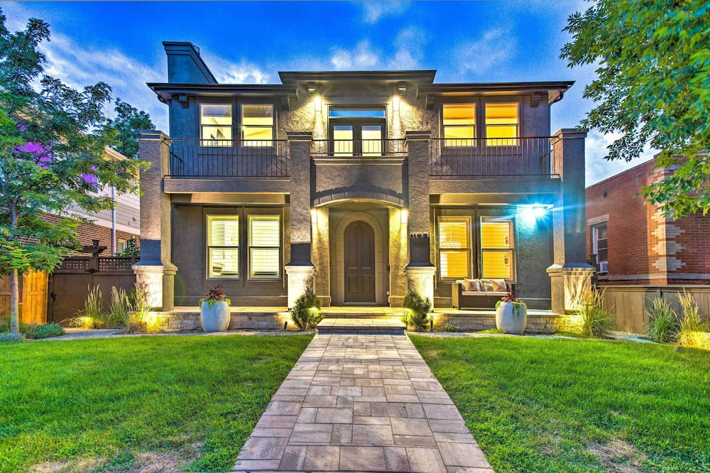 Photo of Outdoor in Washington Park West