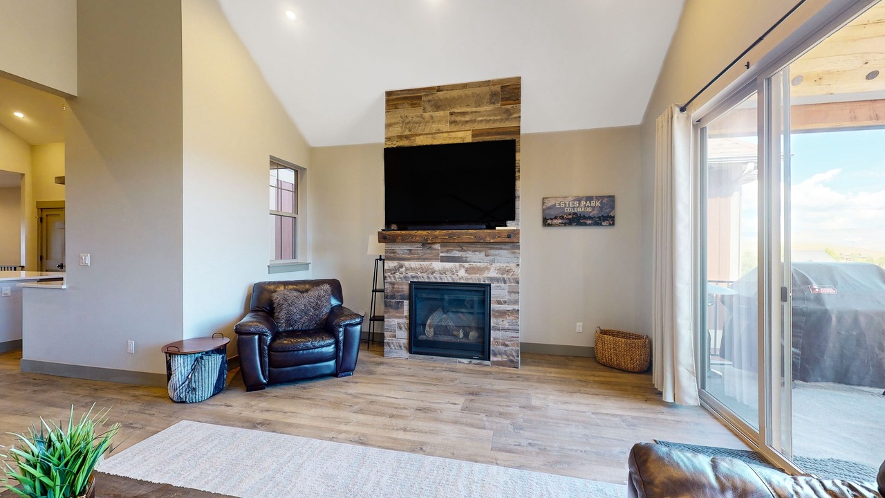 Photo of Livingroom in Grand Elk Ranch