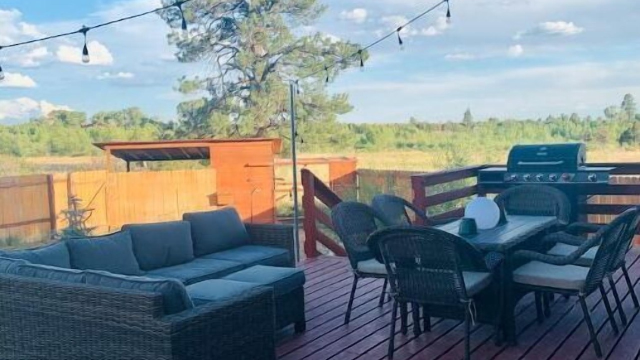Photo of Outdoor in Hesperus