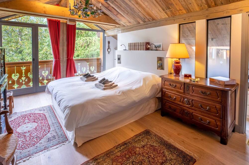 Photo of Bedroom in Meribel