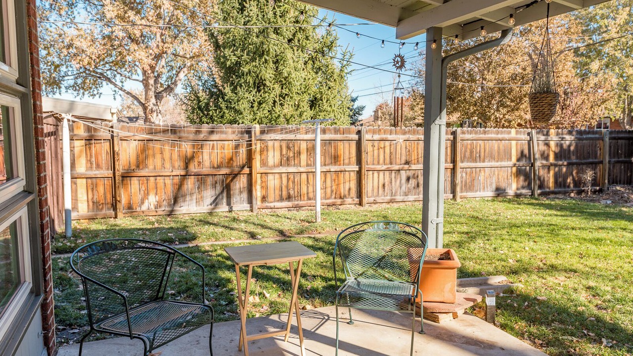 Photo of Outdoor in Barths