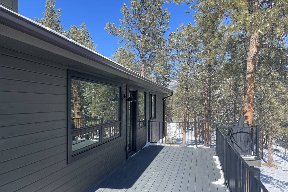 Photo of Outdoor in Pine