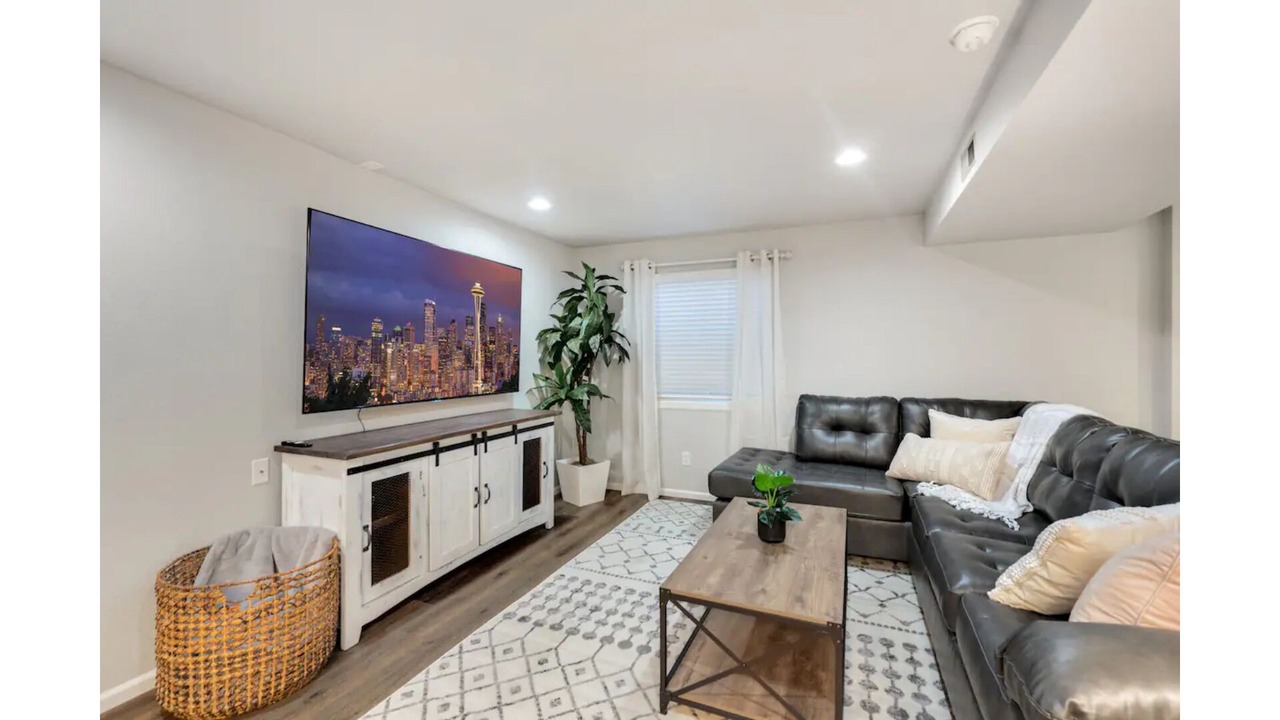 Photo of Livingroom in Mead