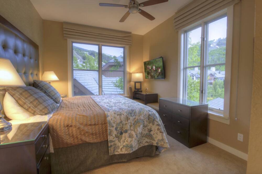 Photo of Bedroom in Beaver Creek