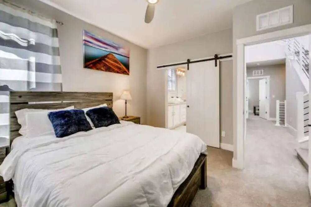 Photo of Bedroom in Northfield