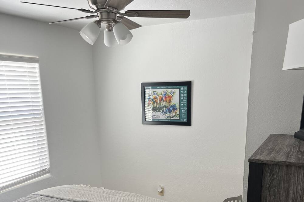 Photo of Bedroom in Meeker