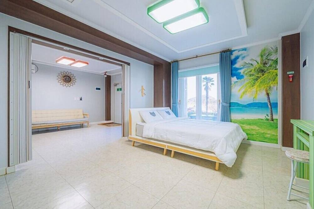 Photo of Bedroom in Kungnong