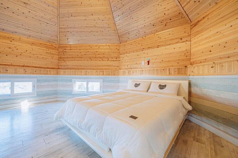 Photo of Bedroom in Kungnong