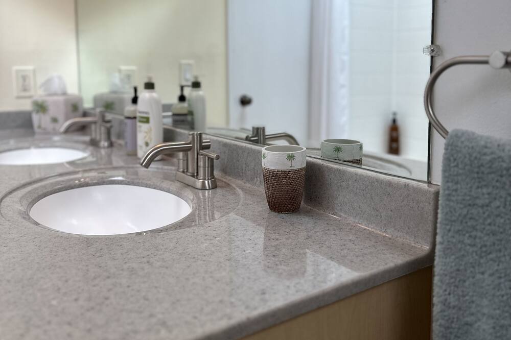 Photo of Bathroom in Wonderland Hills