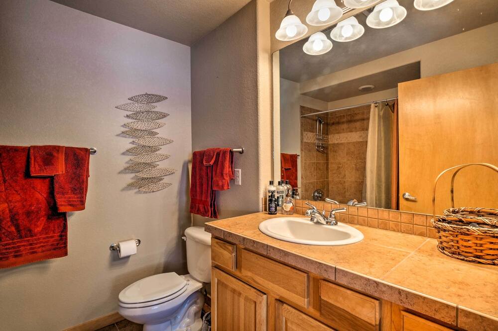 Photo of Bathroom in Fraser