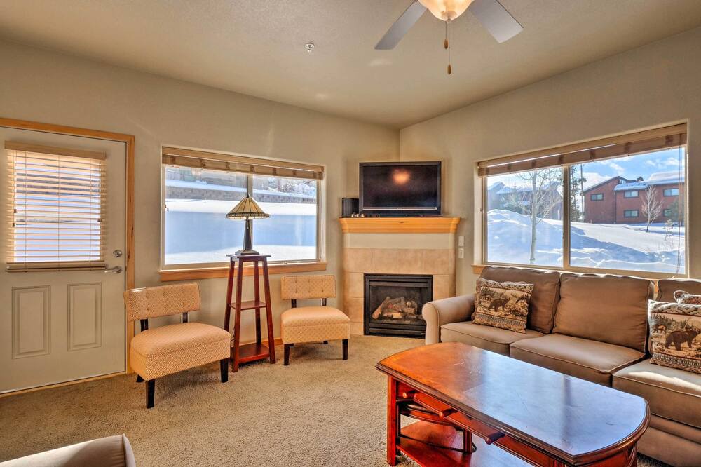 Photo of Livingroom in Fraser