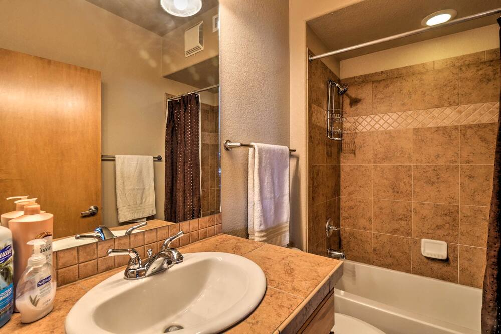 Photo of Bathroom in Fraser