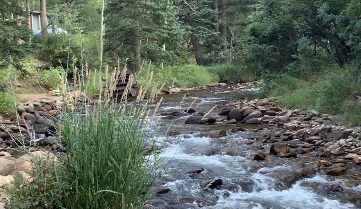 Photo of Outdoor in Lyons