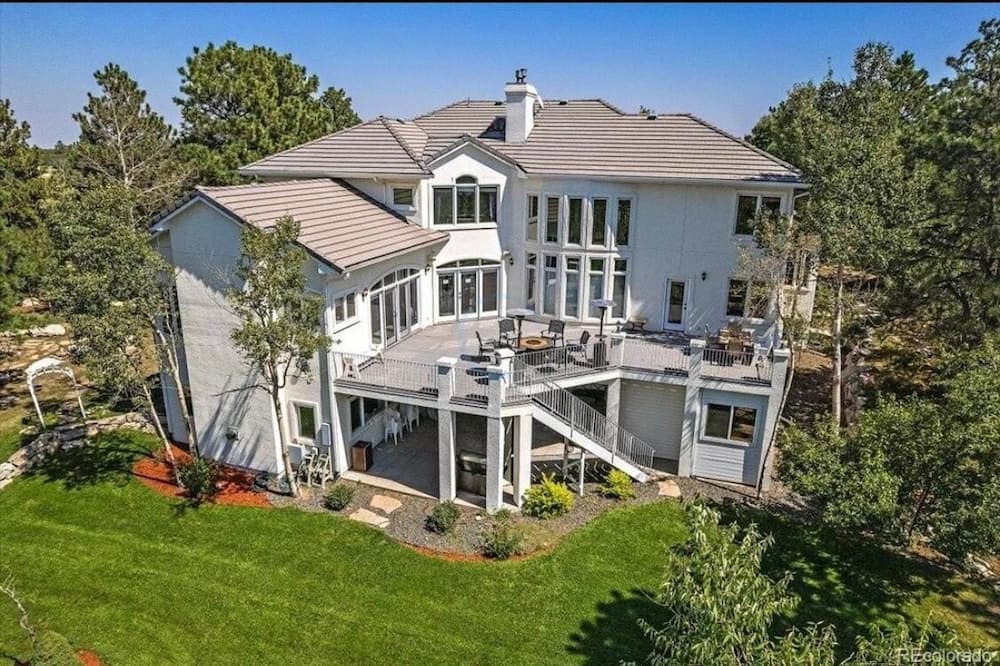 Photo of Outdoor in Larkspur