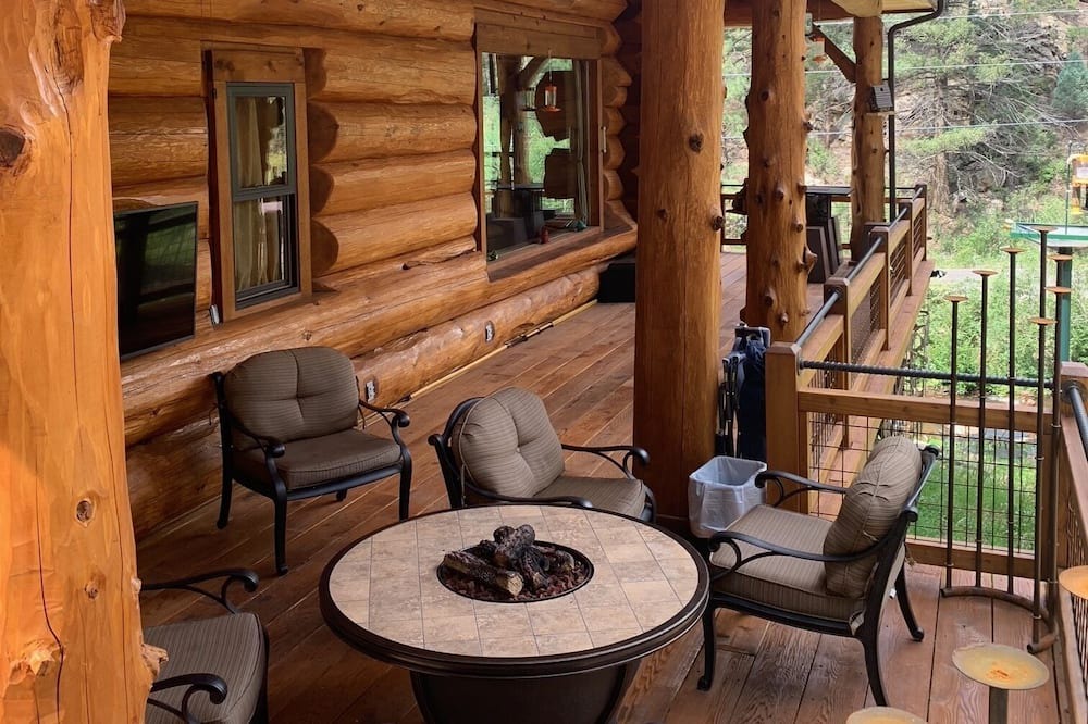 Photo of Outdoor in Pine